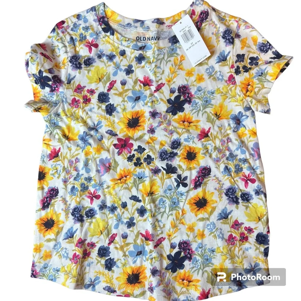 Old Navy All Over Floral Print T-Shirt, size 3T NWT